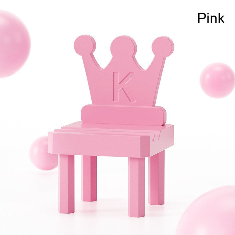 Factory Direct Sale Plastic Creative Promotional Gift Cartoon Chair Desktop Phone Holder Stand with Customizable Logo